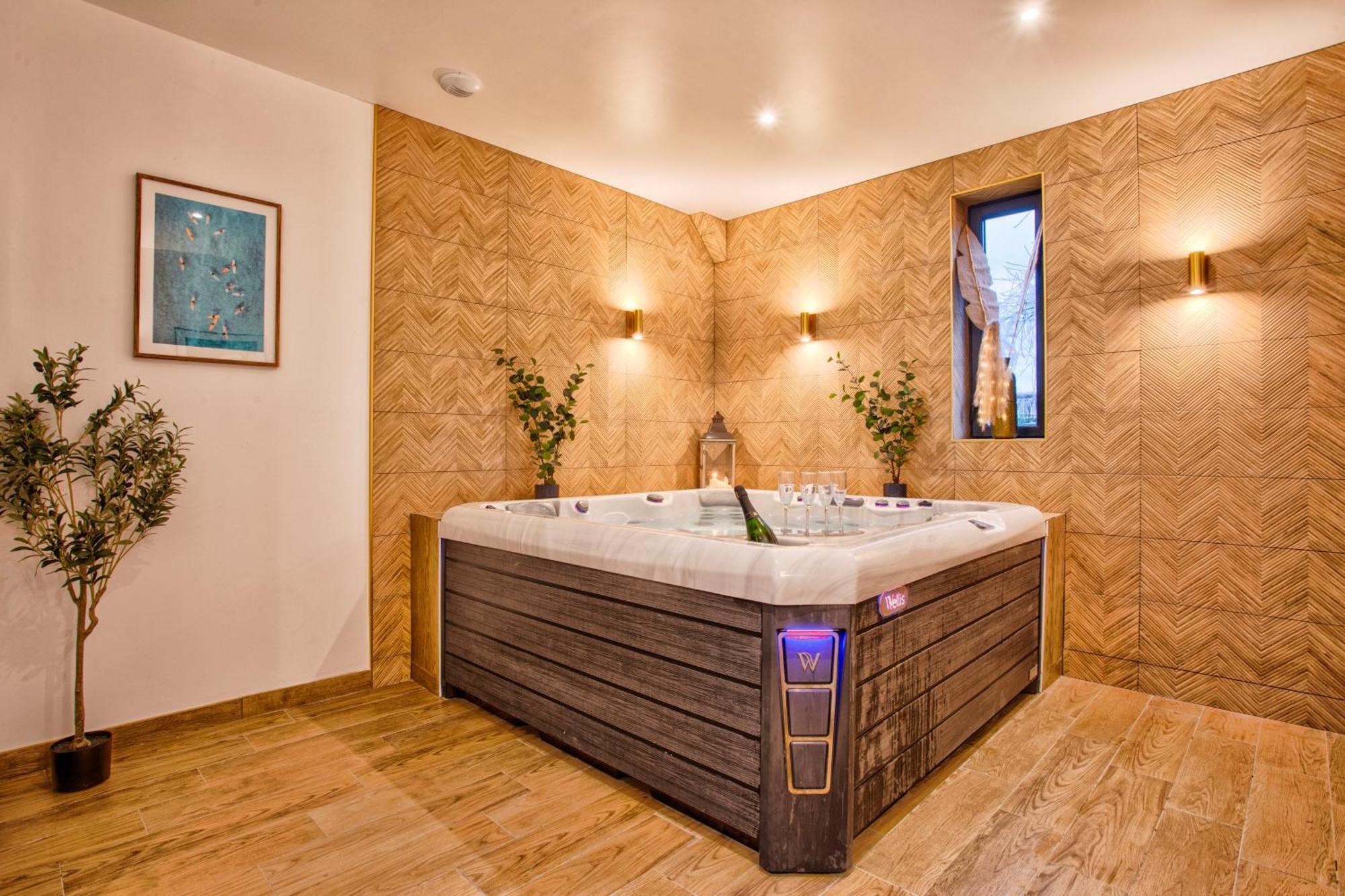 Maison Adeli - Spa- Brasero-Billard- Netflix-Wifi Dozule Exterior photo