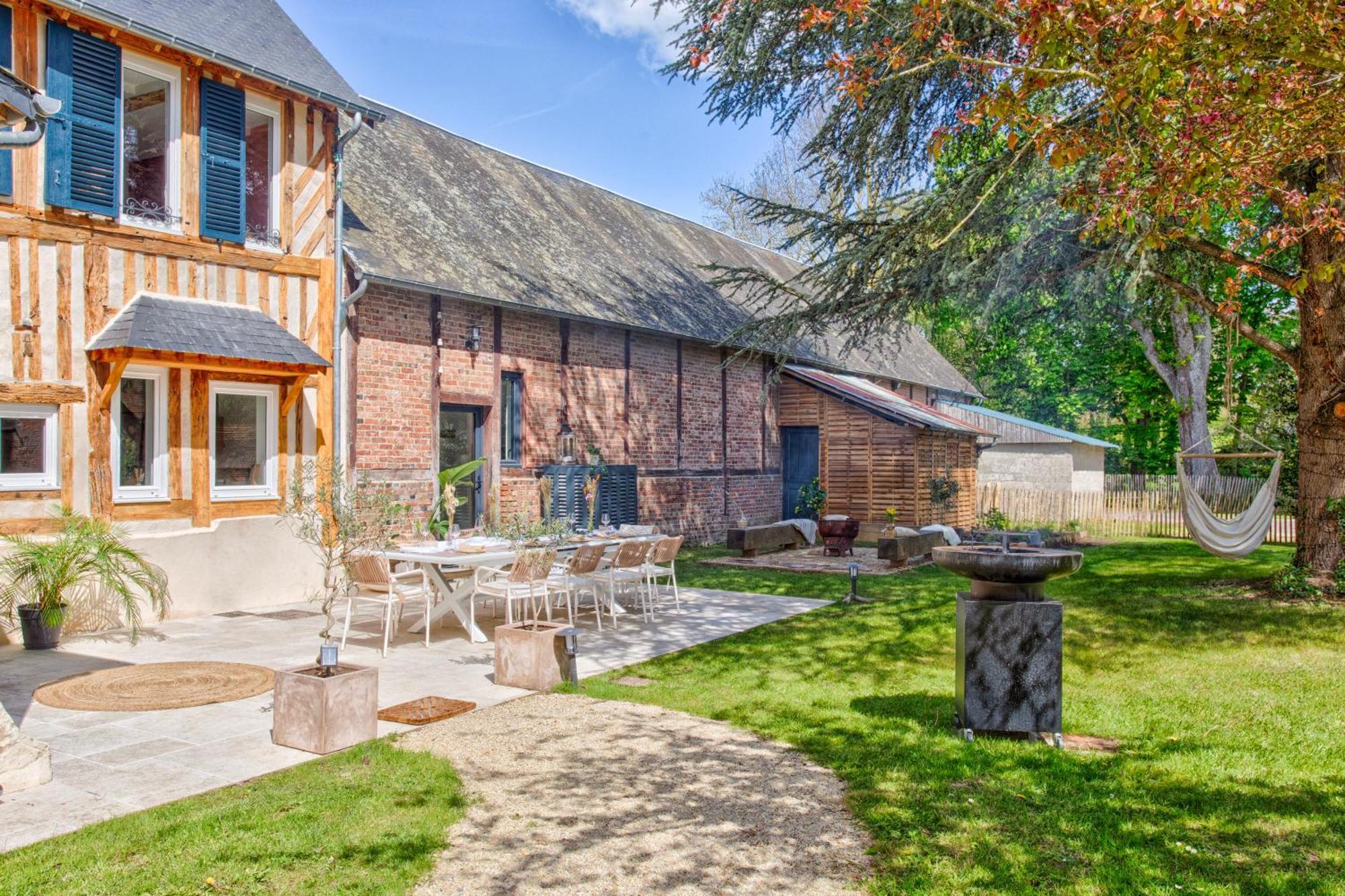 Maison Adeli - Spa- Brasero-Billard- Netflix-Wifi Dozule Exterior photo